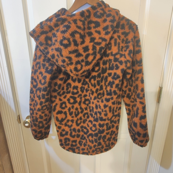 Loft Leopard Print Half Zip Sherpa Sweater - XS - Picture 5 of 9